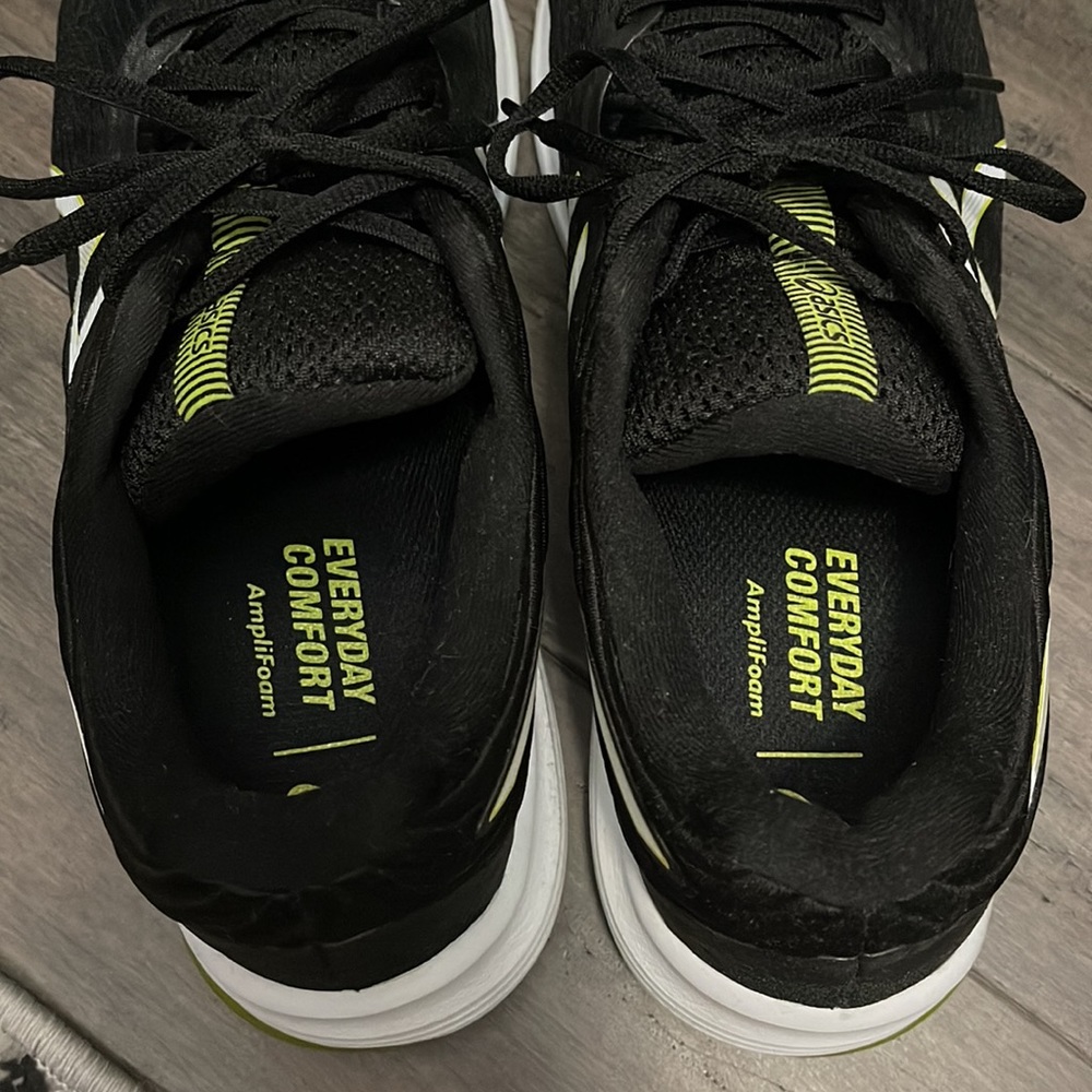 ASICS sneakers - Picture 6 of 8